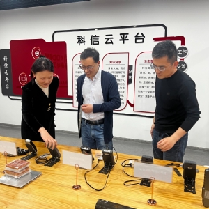 上海腐蝕科學(xué)技術(shù)學(xué)會秘書長季冬強(qiáng)來公司參觀調(diào)研